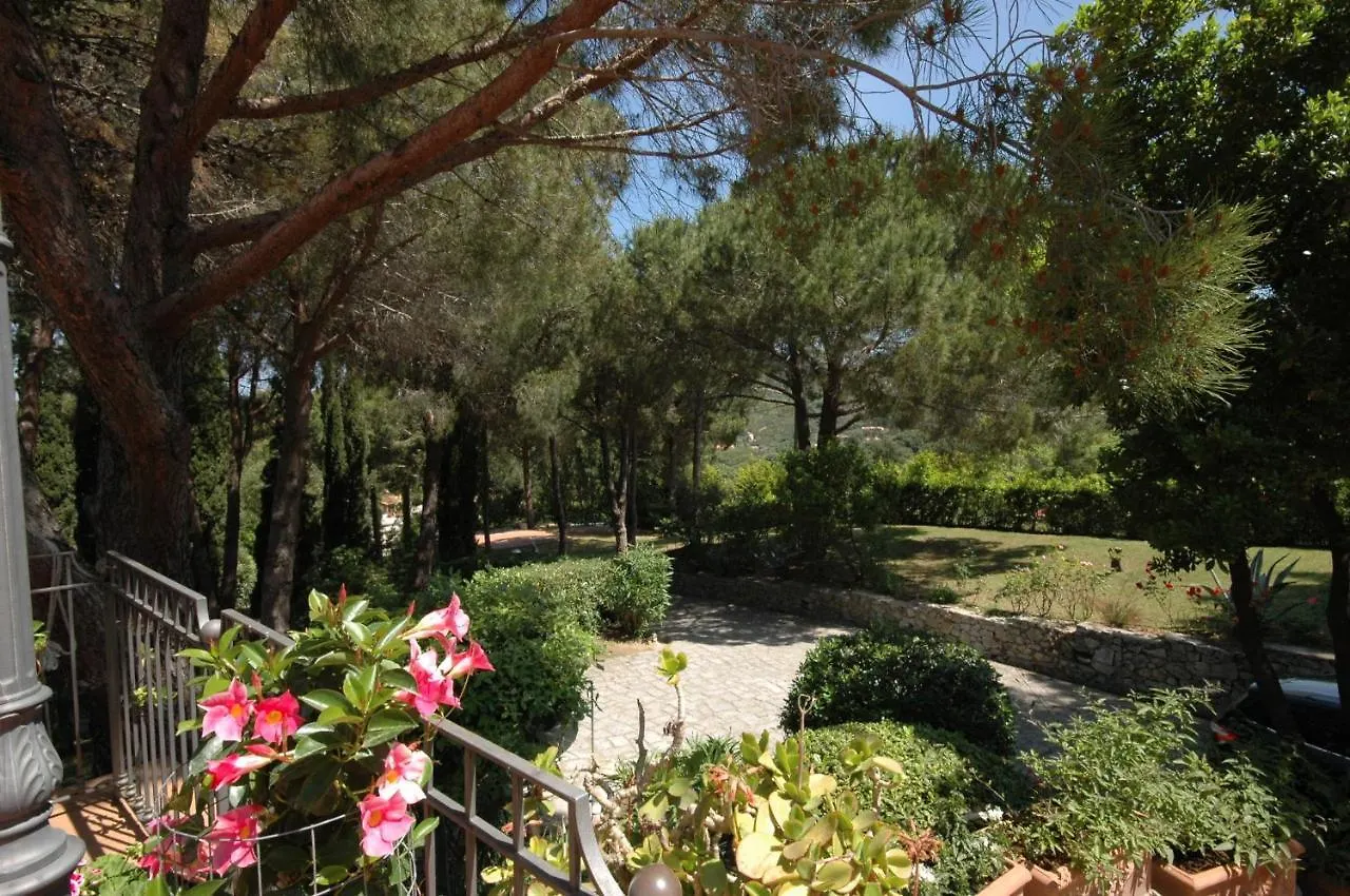 Villa Il Cappero Marciana  0*, Marciana (Isola d'Elba) Italy